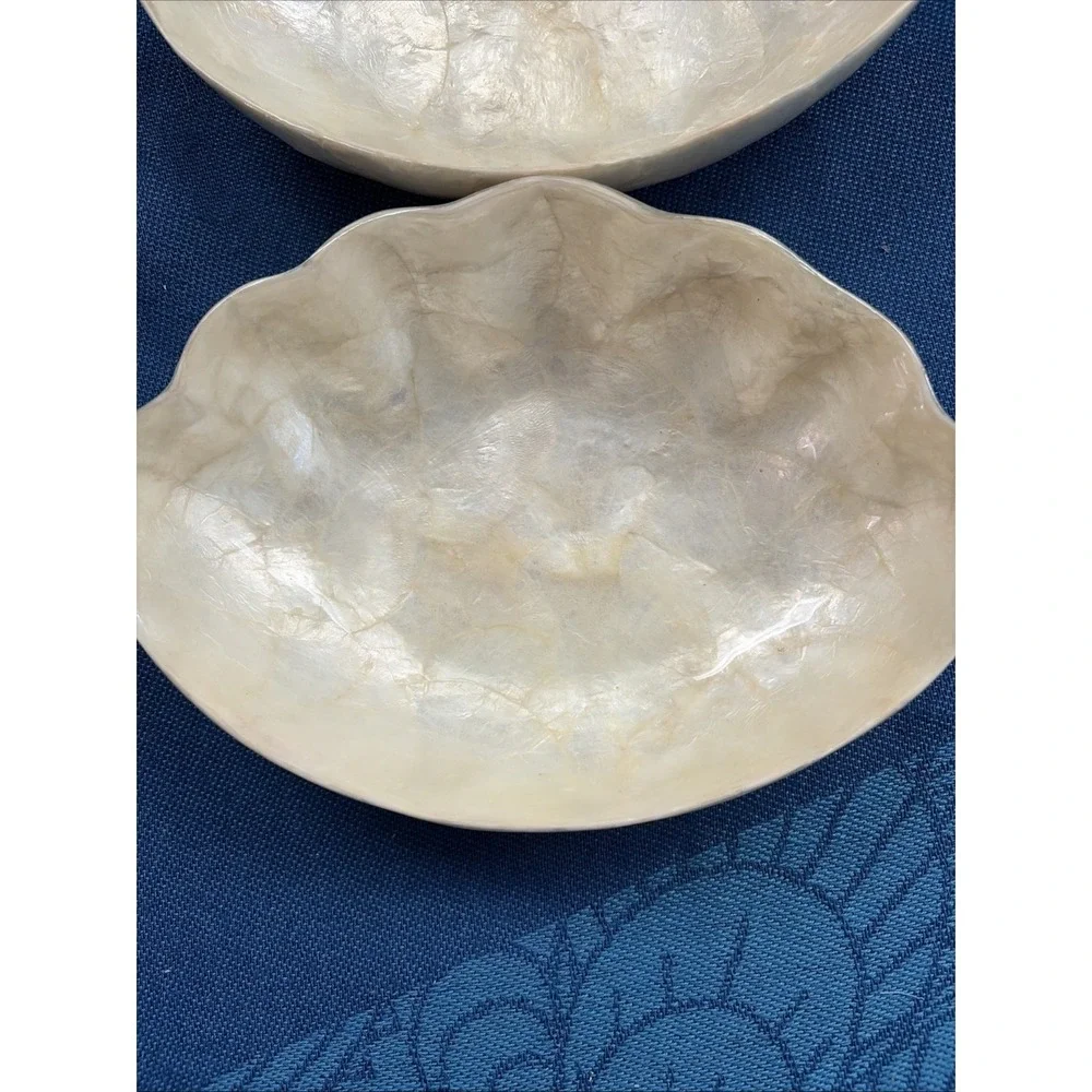 (2) Vintage Shell Shaped Capiz Shell Bowls Gump's Philippines Set Of Two